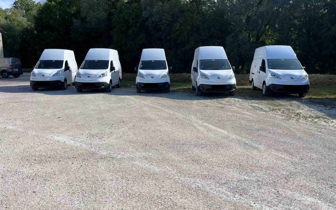 Lot de 5 Nissan nv 200 electrique